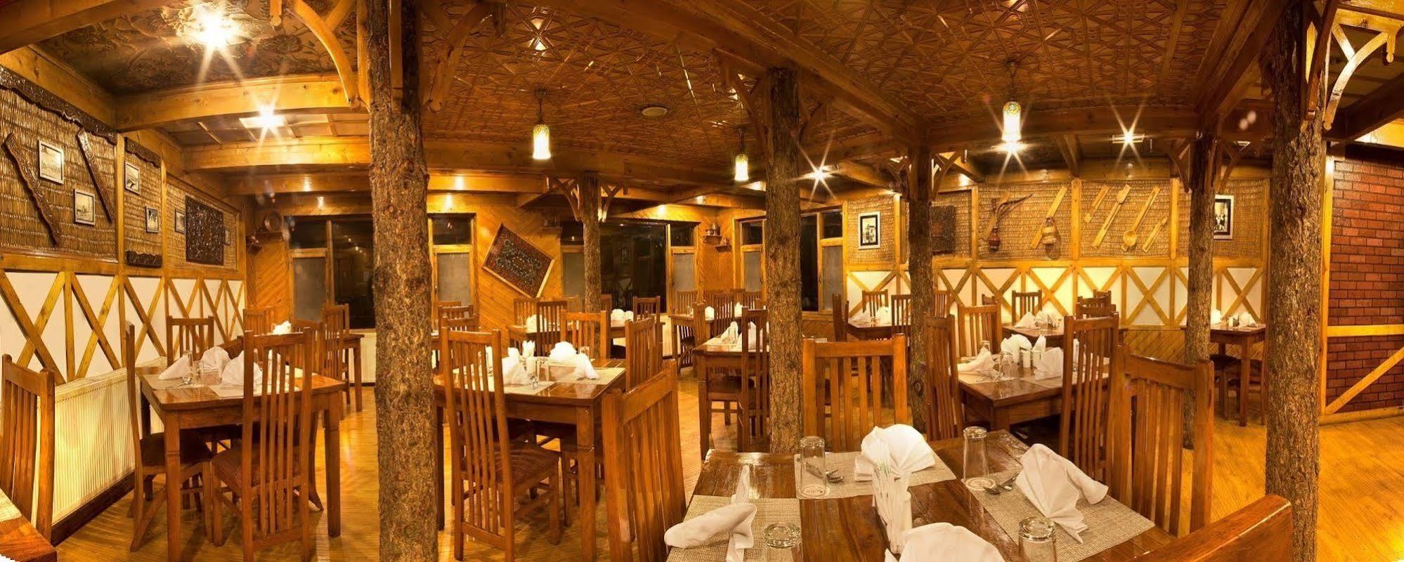 Heevan Retreat Gulmarg Eksteriør billede