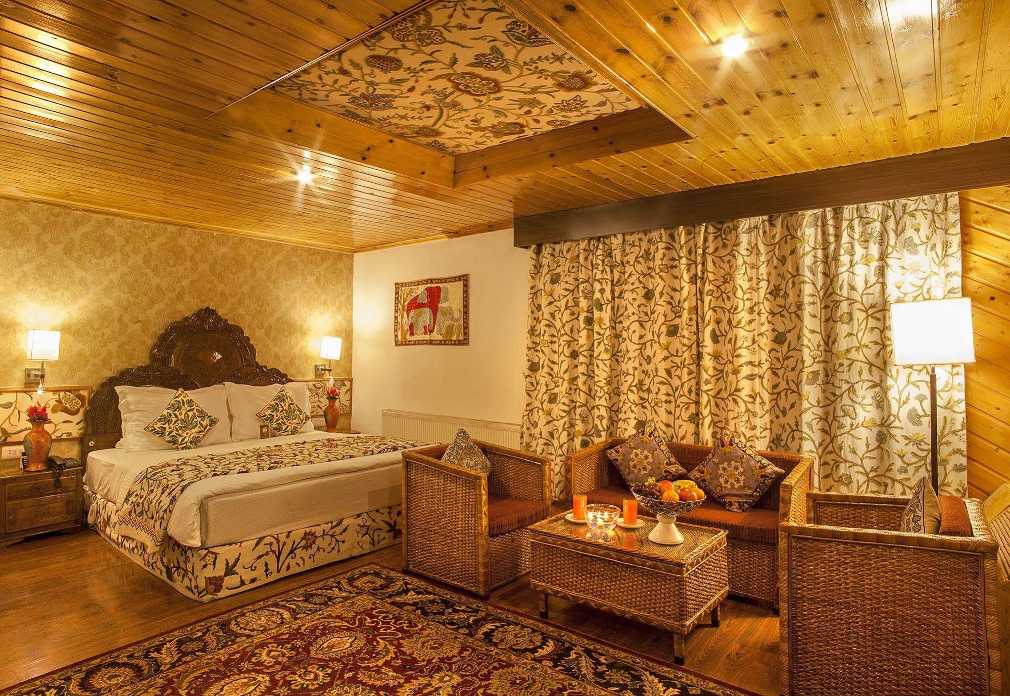 Heevan Retreat Gulmarg Eksteriør billede